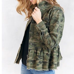 Mud Pie Camo Flare Jacket Size Small